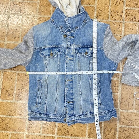 Free People Distressed Denim Jean Jacket - Picture 12 of 16